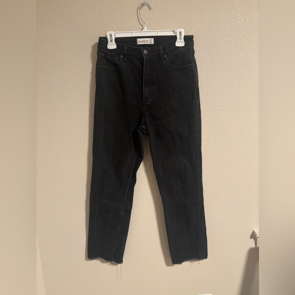 Abercrombie & Fitch ultra high rise ankle straight jeans size 29